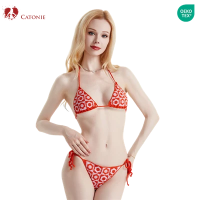 Bikini Coch a Gwyn